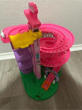 Barbie x hot wheels track
